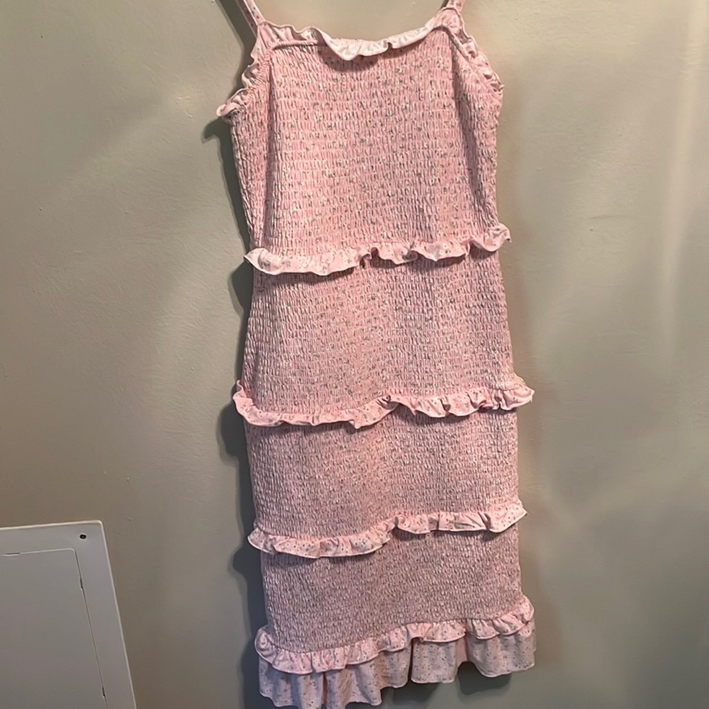 Cute, fitted dress.